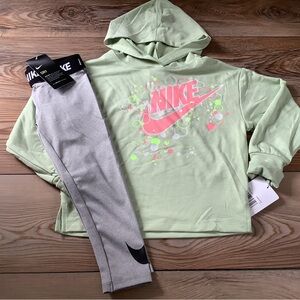Nike girls hooded top & leggings outfit size 4(NWT)